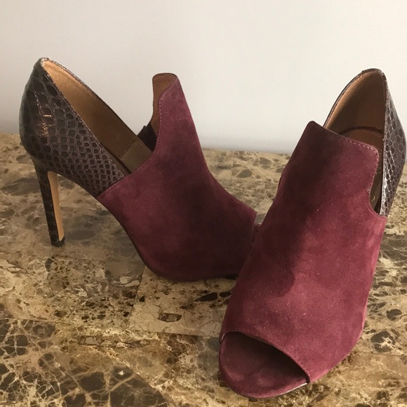 Vince Camuto Shoes - Peep Toe Stiletto